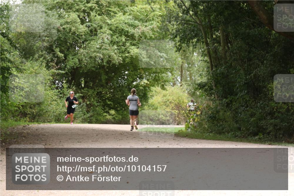 30.08.2026 - Elbe Triathlon Hamburg Antke Förster http://msf.ph/oto/10104157 30.08.2026 11:51:39 Laufen  meine-sportfotos.de