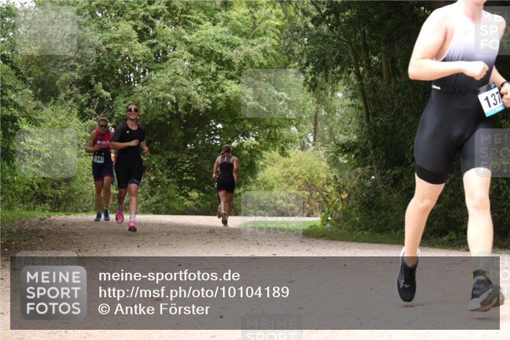 30.08.2026 - Elbe Triathlon Hamburg Antke Förster http://msf.ph/oto/10104189 30.08.2026 11:52:11 Laufen 1343, 137 meine-sportfotos.de