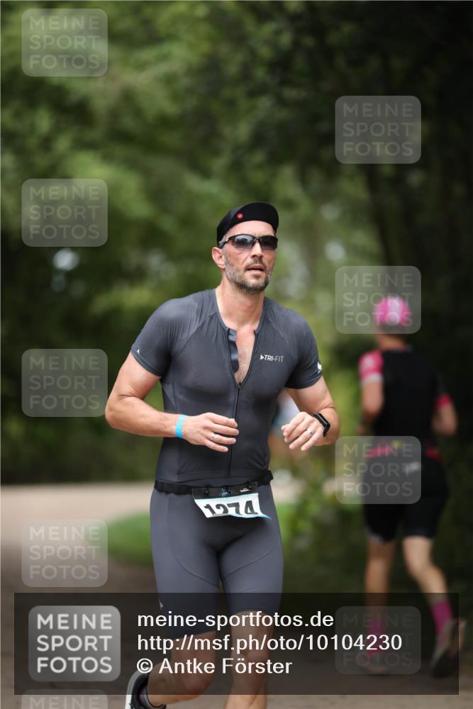 30.08.2026 - Elbe Triathlon Hamburg Antke Förster http://msf.ph/oto/10104230 30.08.2026 11:48:06 Laufen  meine-sportfotos.de