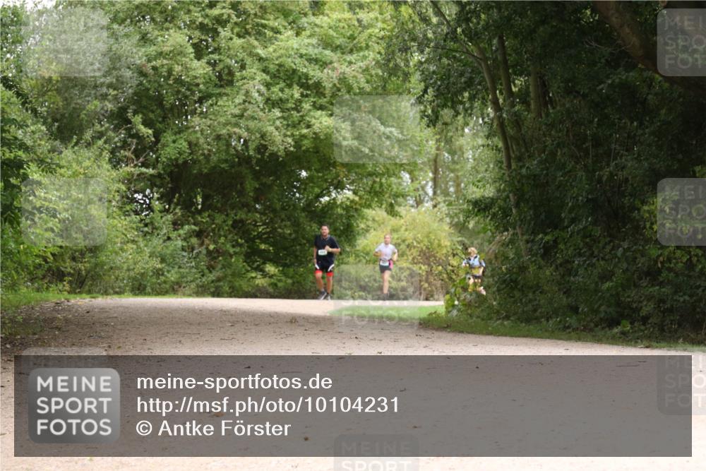 30.08.2026 - Elbe Triathlon Hamburg Antke Förster http://msf.ph/oto/10104231 30.08.2026 11:52:32 Laufen  meine-sportfotos.de