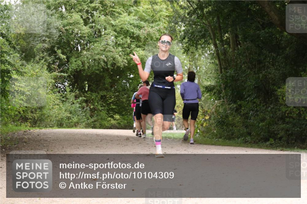 30.08.2026 - Elbe Triathlon Hamburg Antke Förster http://msf.ph/oto/10104309 30.08.2026 11:53:33 Laufen  meine-sportfotos.de