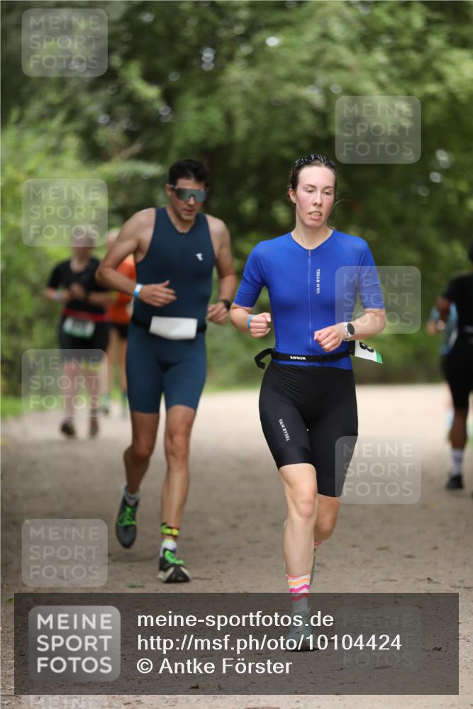 30.08.2026 - Elbe Triathlon Hamburg Antke Förster http://msf.ph/oto/10104424 30.08.2026 11:50:49 Laufen  meine-sportfotos.de