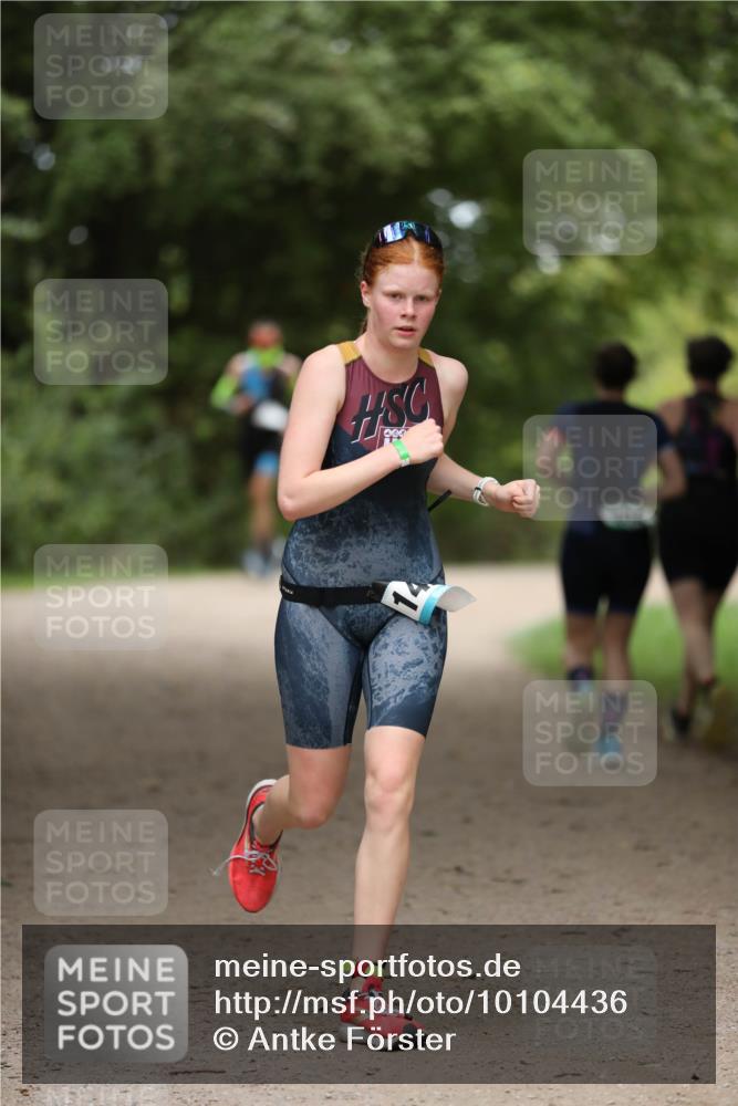 30.08.2026 - Elbe Triathlon Hamburg Antke Förster http://msf.ph/oto/10104436 30.08.2026 11:50:59 Laufen  meine-sportfotos.de