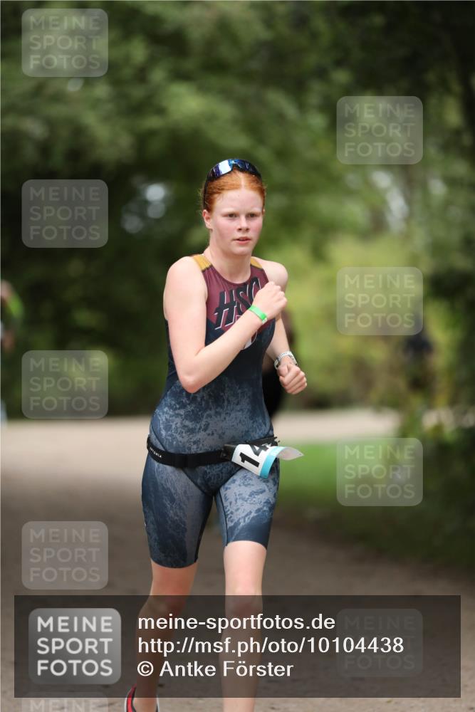 30.08.2026 - Elbe Triathlon Hamburg Antke Förster http://msf.ph/oto/10104438 30.08.2026 11:50:59 Laufen 14 meine-sportfotos.de