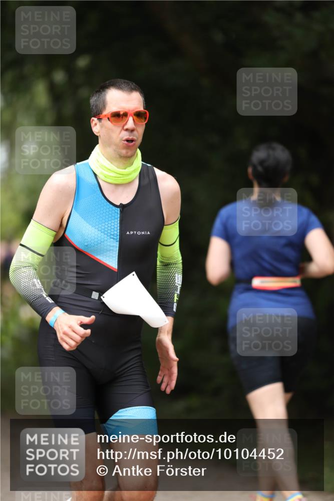 30.08.2026 - Elbe Triathlon Hamburg Antke Förster http://msf.ph/oto/10104452 30.08.2026 11:51:10 Laufen  meine-sportfotos.de