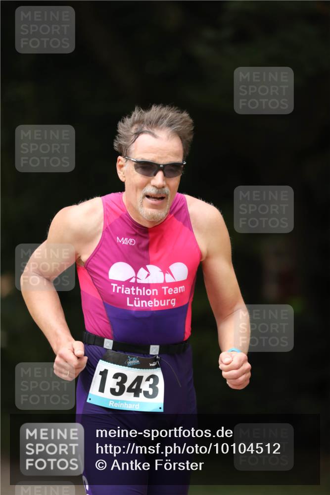 30.08.2026 - Elbe Triathlon Hamburg Antke Förster http://msf.ph/oto/10104512 30.08.2026 11:52:19 Laufen 1343 meine-sportfotos.de