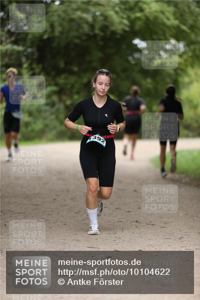 30.08.2026 - Elbe Triathlon Hamburg Antke Förster http://msf.ph/oto/10104622 30.08.2026 11:53:49 Laufen 392 meine-sportfotos.de