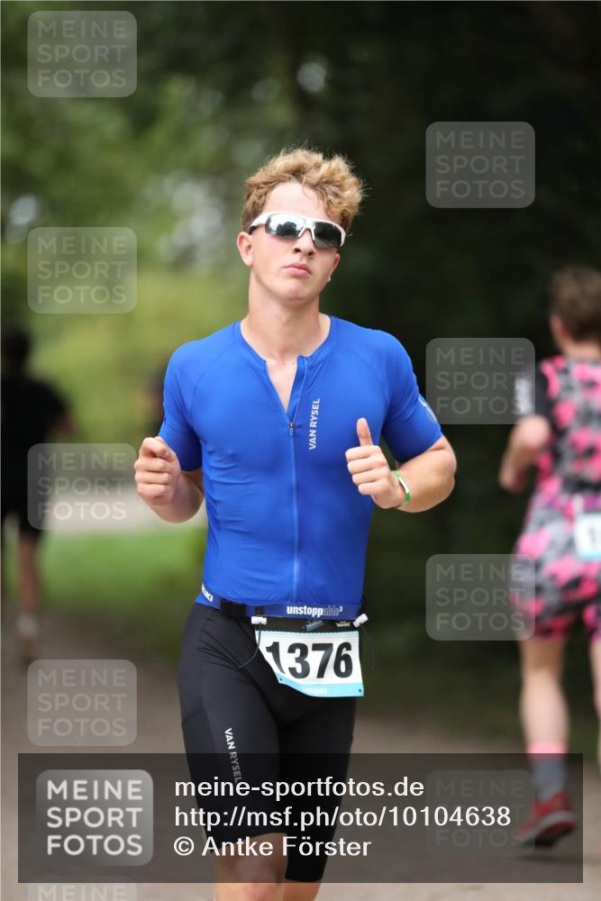 30.08.2026 - Elbe Triathlon Hamburg Antke Förster http://msf.ph/oto/10104638 30.08.2026 11:53:55 Laufen 1376 meine-sportfotos.de