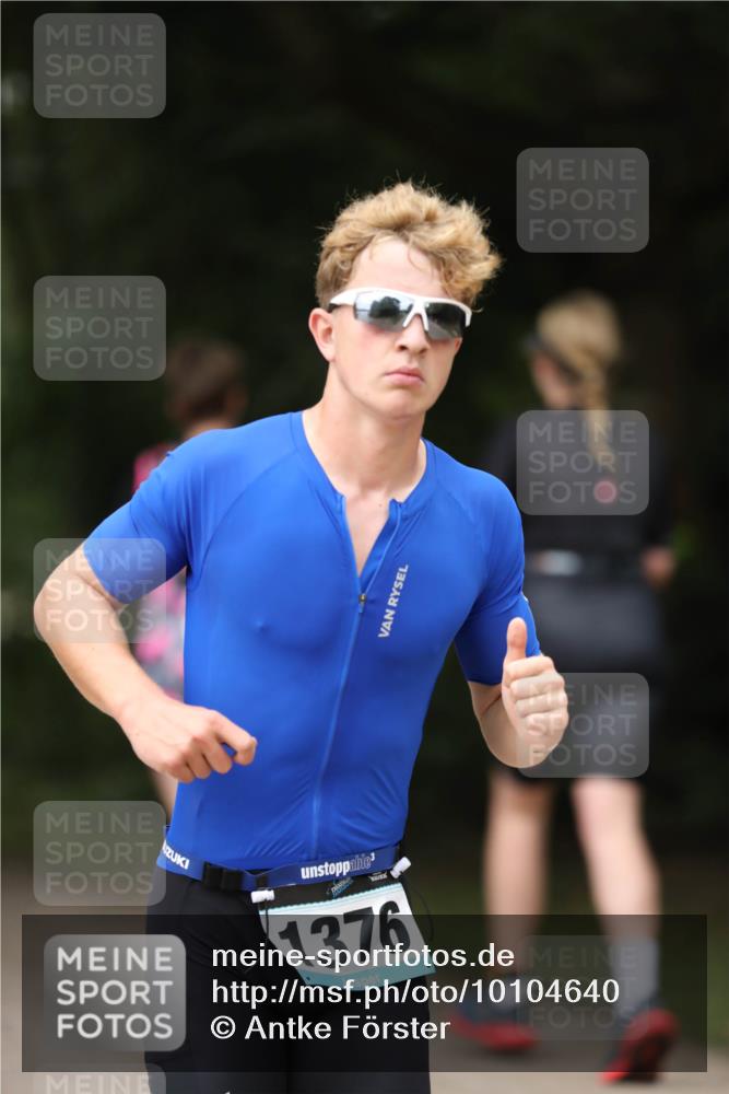 30.08.2026 - Elbe Triathlon Hamburg Antke Förster http://msf.ph/oto/10104640 30.08.2026 11:53:56 Laufen 1376 meine-sportfotos.de