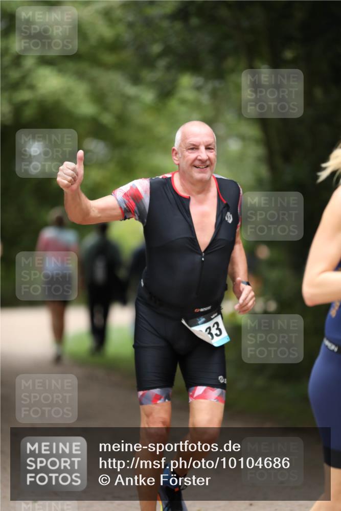 30.08.2026 - Elbe Triathlon Hamburg Antke Förster http://msf.ph/oto/10104686 30.08.2026 11:55:35 Laufen 33 meine-sportfotos.de