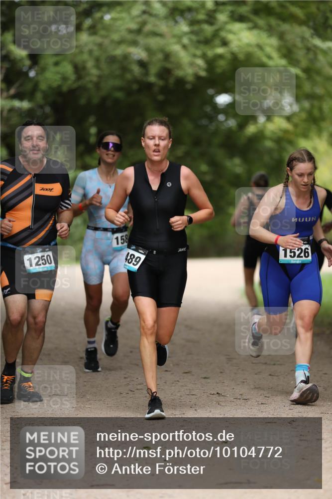 30.08.2026 - Elbe Triathlon Hamburg Antke Förster http://msf.ph/oto/10104772 30.08.2026 11:56:42 Laufen 1250, 158, 489, 1526 meine-sportfotos.de