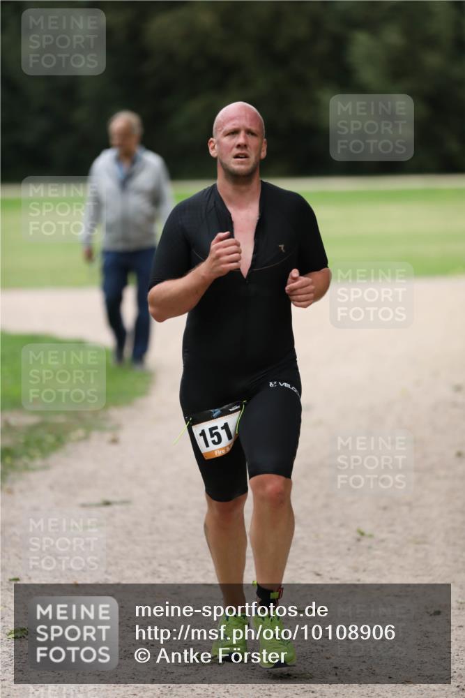 30.08.2026 - Elbe Triathlon Hamburg Antke Förster http://msf.ph/oto/10108906 30.08.2026 15:02:00 Laufen 151 meine-sportfotos.de
