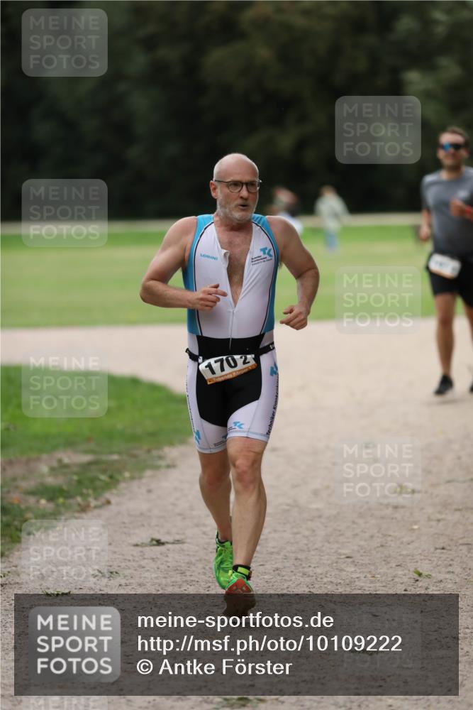 30.08.2026 - Elbe Triathlon Hamburg Antke Förster http://msf.ph/oto/10109222 30.08.2026 15:12:46 Laufen 1702, 1 meine-sportfotos.de