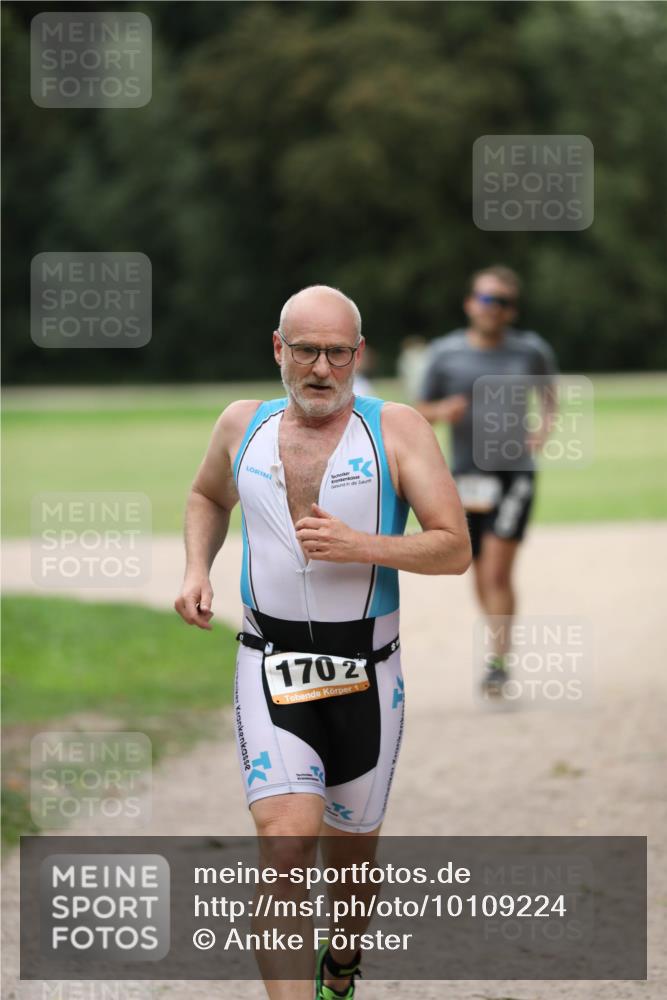 30.08.2026 - Elbe Triathlon Hamburg Antke Förster http://msf.ph/oto/10109224 30.08.2026 15:12:47 Laufen 1702, 1 meine-sportfotos.de