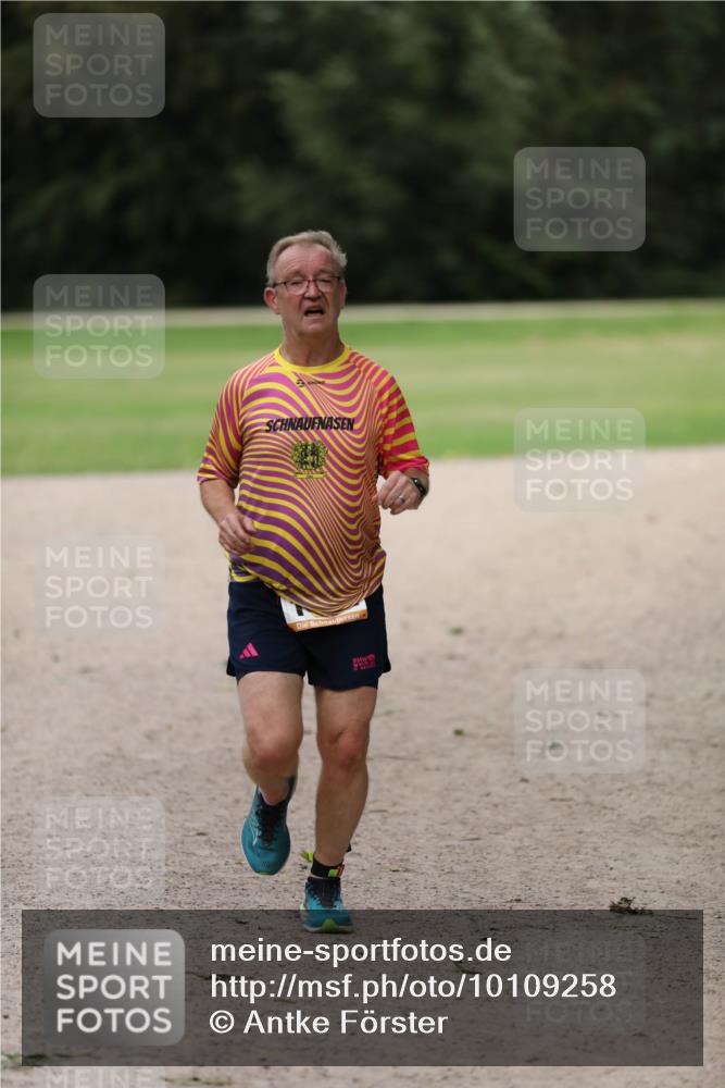 30.08.2026 - Elbe Triathlon Hamburg Antke Förster http://msf.ph/oto/10109258 30.08.2026 15:14:29 Laufen  meine-sportfotos.de