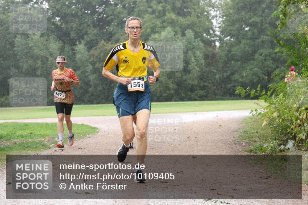 30.08.2026 - Elbe Triathlon Hamburg Antke Förster http://msf.ph/oto/10109405 30.08.2026 15:59:04 Laufen 147, 3, 553 meine-sportfotos.de