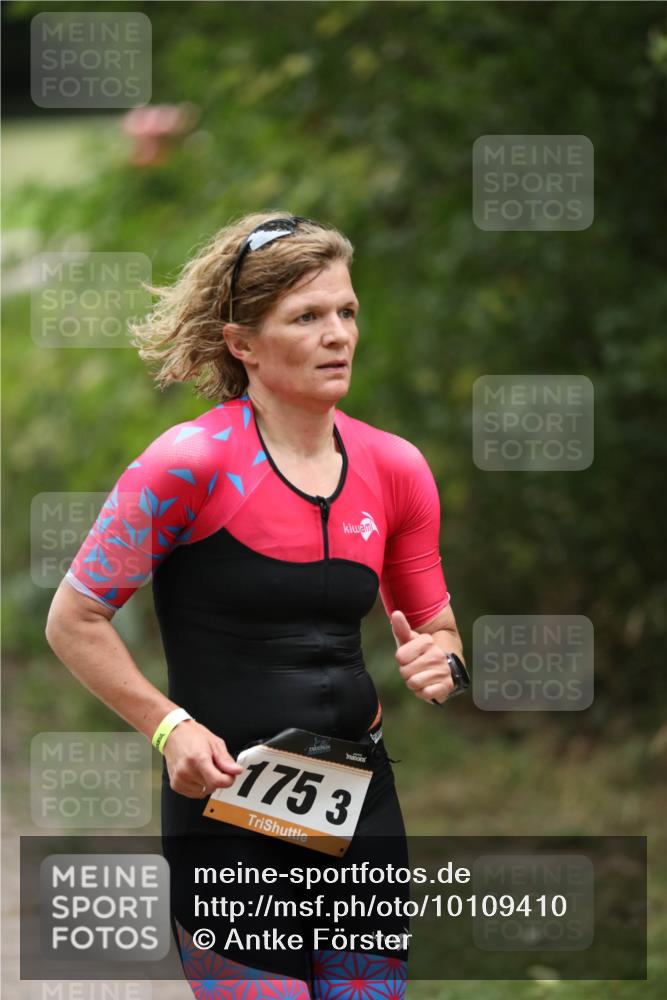 30.08.2026 - Elbe Triathlon Hamburg Antke Förster http://msf.ph/oto/10109410 30.08.2026 15:34:56 Laufen 175, 3 meine-sportfotos.de