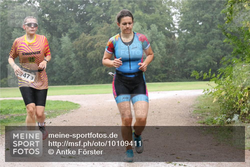 30.08.2026 - Elbe Triathlon Hamburg Antke Förster http://msf.ph/oto/10109411 30.08.2026 15:59:07 Laufen 47, 3, 7001 meine-sportfotos.de
