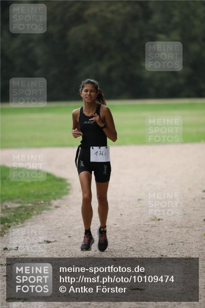 30.08.2026 - Elbe Triathlon Hamburg Antke Förster http://msf.ph/oto/10109474 30.08.2026 15:40:28 Laufen 1763 meine-sportfotos.de