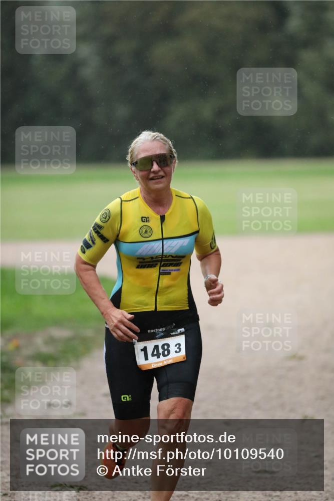 30.08.2026 - Elbe Triathlon Hamburg Antke Förster http://msf.ph/oto/10109540 30.08.2026 15:43:00 Laufen 148, 3 meine-sportfotos.de
