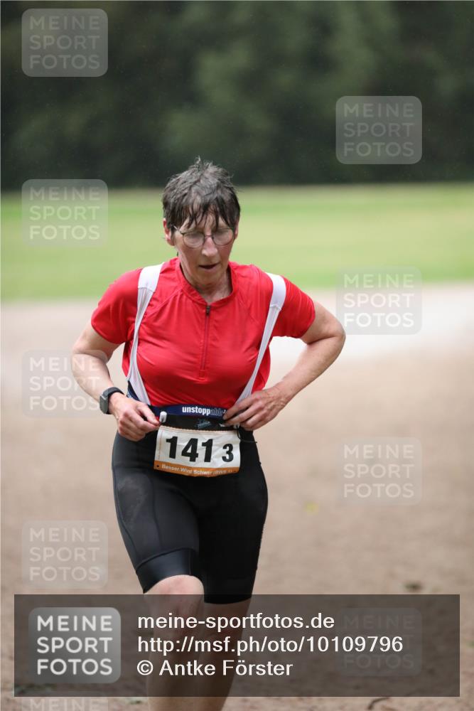 30.08.2026 - Elbe Triathlon Hamburg Antke Förster http://msf.ph/oto/10109796 30.08.2026 15:57:55 Laufen 1413, 1 meine-sportfotos.de