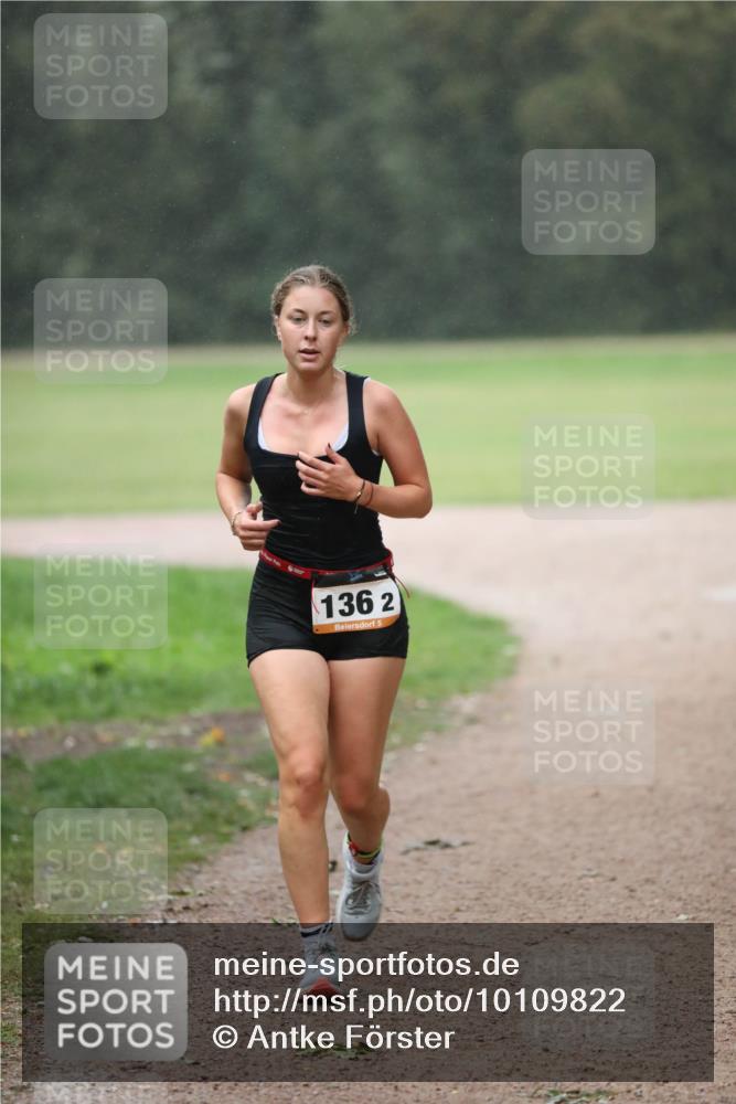 30.08.2026 - Elbe Triathlon Hamburg Antke Förster http://msf.ph/oto/10109822 30.08.2026 15:59:58 Laufen 136, 2, 5 meine-sportfotos.de