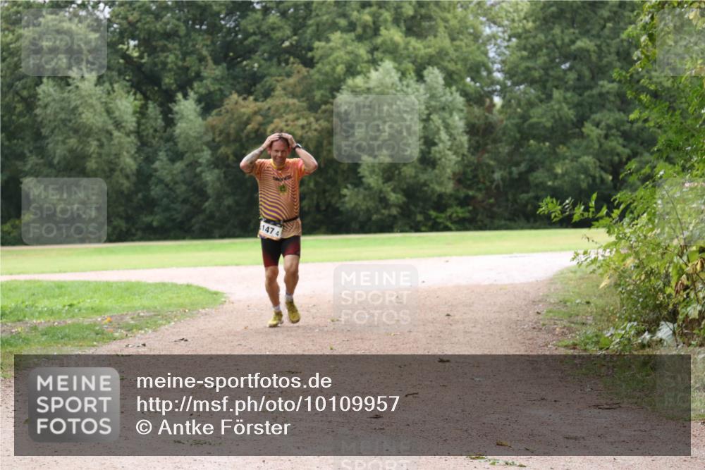 30.08.2026 - Elbe Triathlon Hamburg Antke Förster http://msf.ph/oto/10109957 30.08.2026 16:40:58 Laufen 147, 4 meine-sportfotos.de
