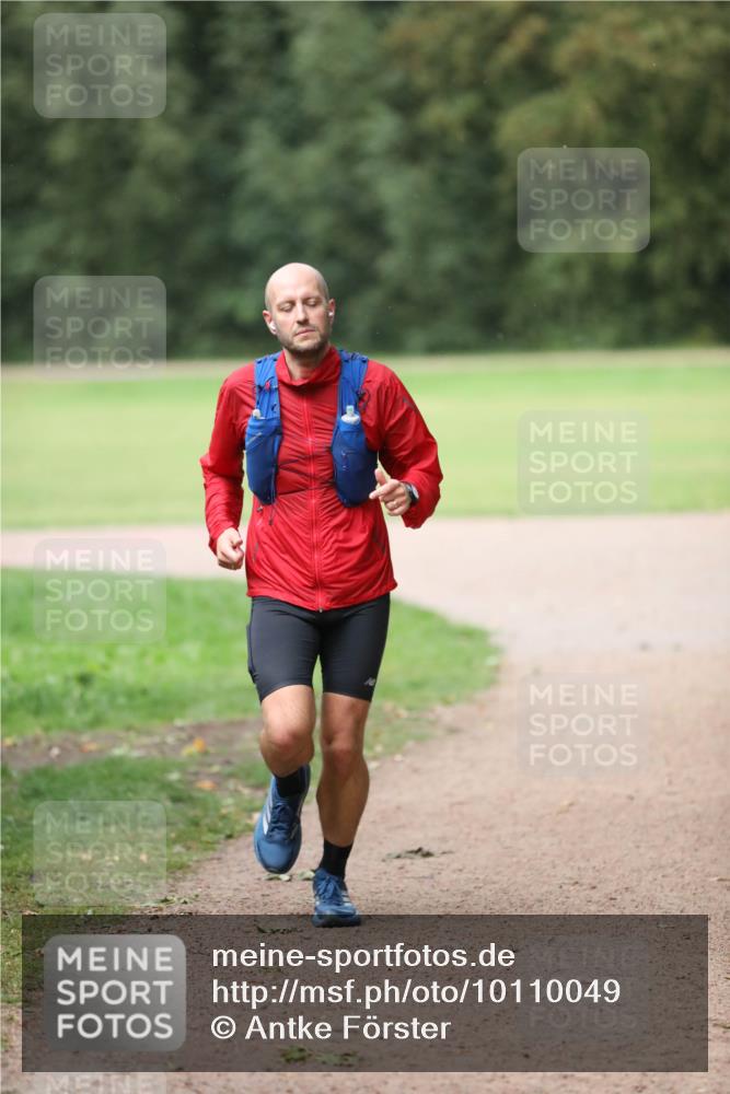 30.08.2026 - Elbe Triathlon Hamburg Antke Förster http://msf.ph/oto/10110049 30.08.2026 16:21:46 Laufen  meine-sportfotos.de