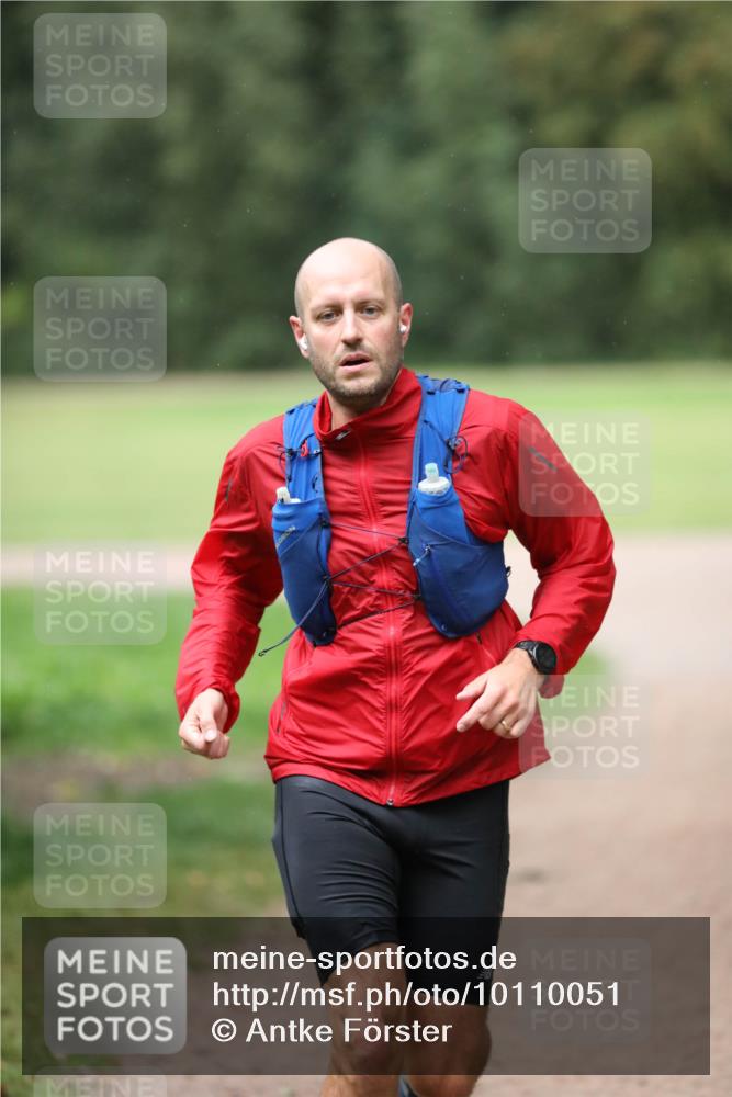 30.08.2026 - Elbe Triathlon Hamburg Antke Förster http://msf.ph/oto/10110051 30.08.2026 16:21:47 Laufen  meine-sportfotos.de