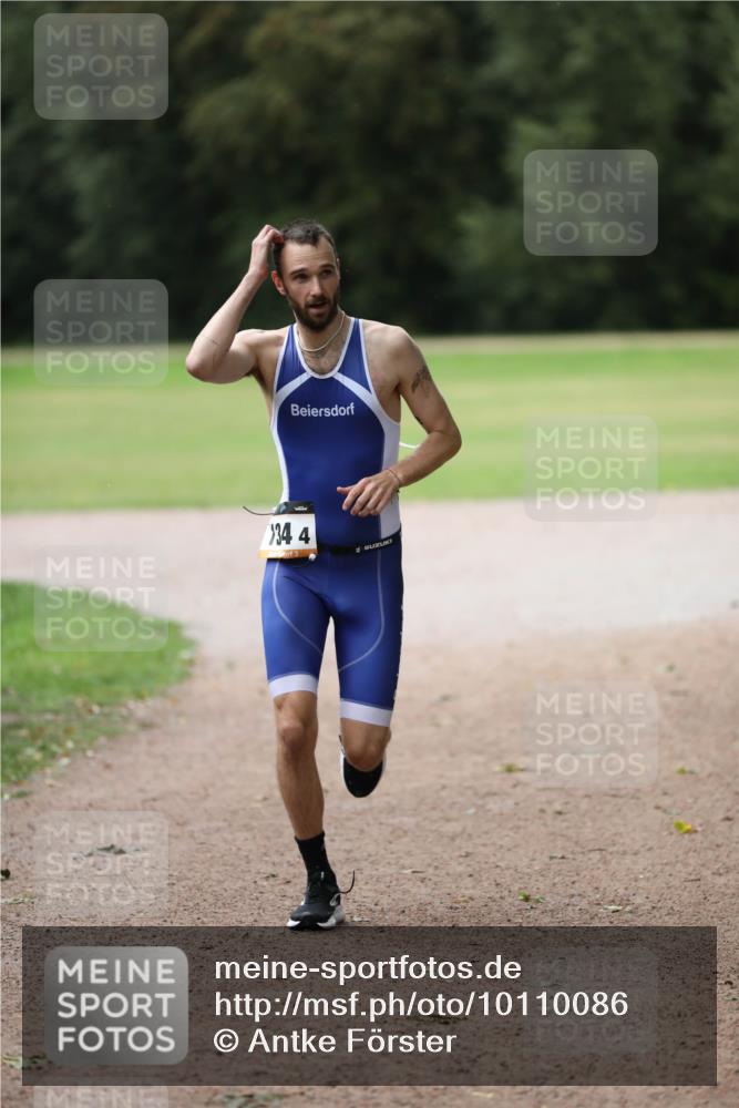 30.08.2026 - Elbe Triathlon Hamburg Antke Förster http://msf.ph/oto/10110086 30.08.2026 16:25:35 Laufen 34, 4 meine-sportfotos.de