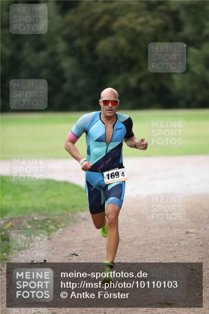 30.08.2026 - Elbe Triathlon Hamburg Antke Förster http://msf.ph/oto/10110103 30.08.2026 16:26:36 Laufen 1001, 169, 4 meine-sportfotos.de