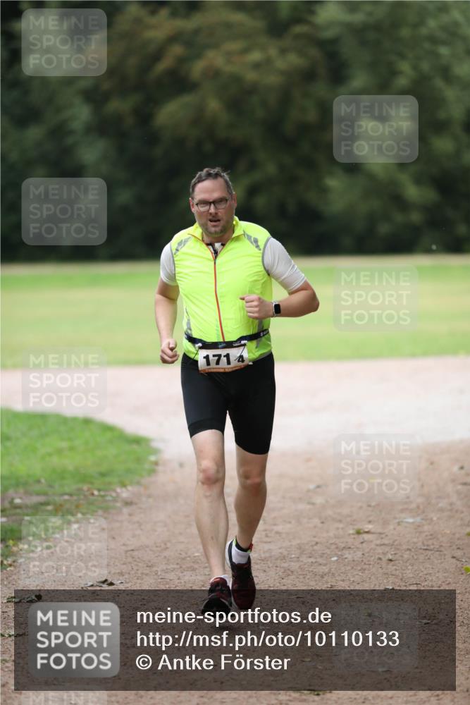 30.08.2026 - Elbe Triathlon Hamburg Antke Förster http://msf.ph/oto/10110133 30.08.2026 16:30:12 Laufen 1714 meine-sportfotos.de