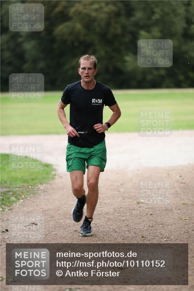 30.08.2026 - Elbe Triathlon Hamburg Antke Förster http://msf.ph/oto/10110152 30.08.2026 16:35:58 Laufen  meine-sportfotos.de