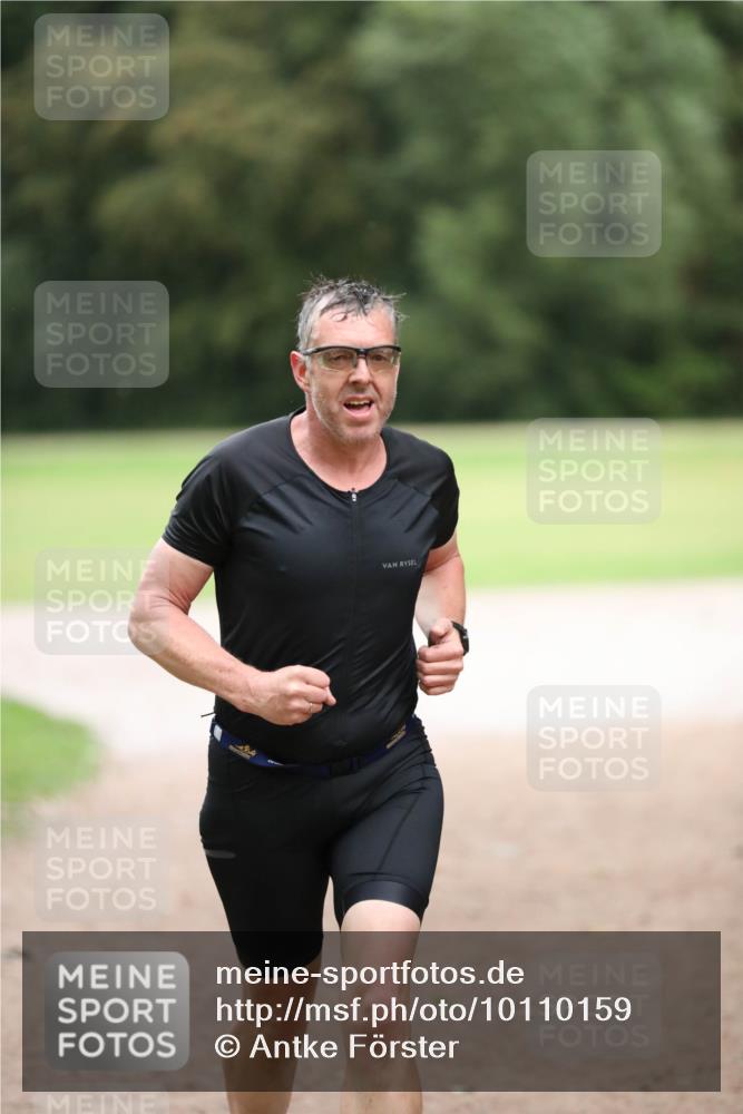 30.08.2026 - Elbe Triathlon Hamburg Antke Förster http://msf.ph/oto/10110159 30.08.2026 16:36:10 Laufen  meine-sportfotos.de