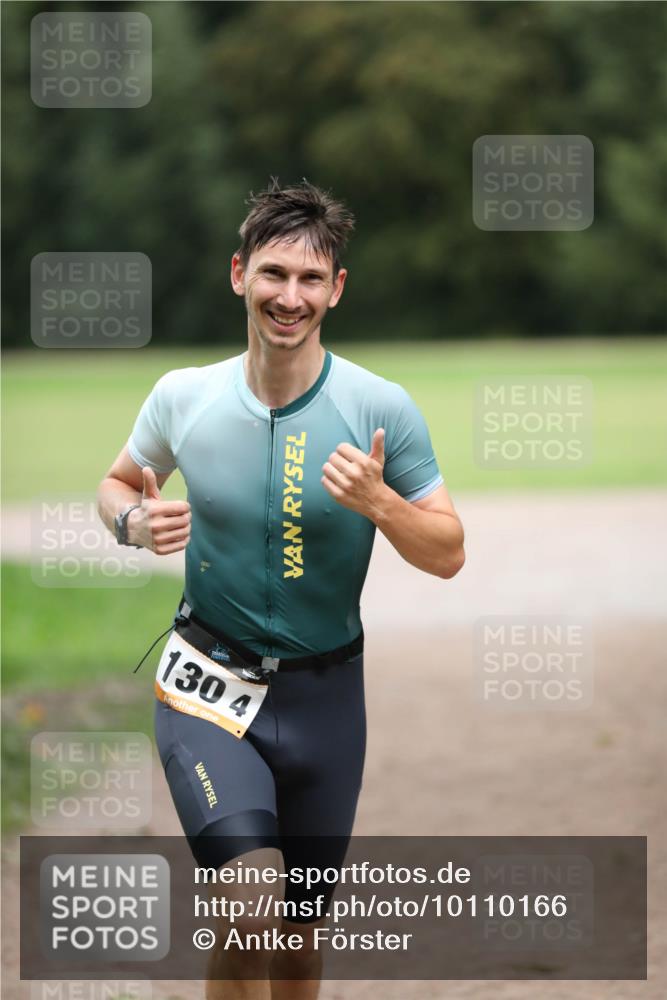 30.08.2026 - Elbe Triathlon Hamburg Antke Förster http://msf.ph/oto/10110166 30.08.2026 16:37:01 Laufen 130, 4 meine-sportfotos.de