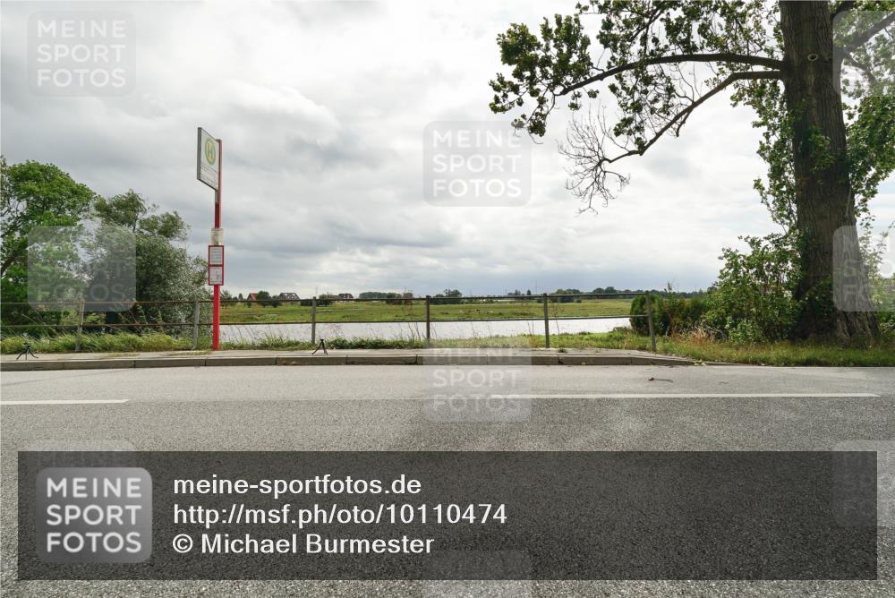 30.08.2026 - Elbe Triathlon Hamburg Michael Burmester http://msf.ph/oto/10110474 30.08.2026 14:31:30 Radfahren  meine-sportfotos.de