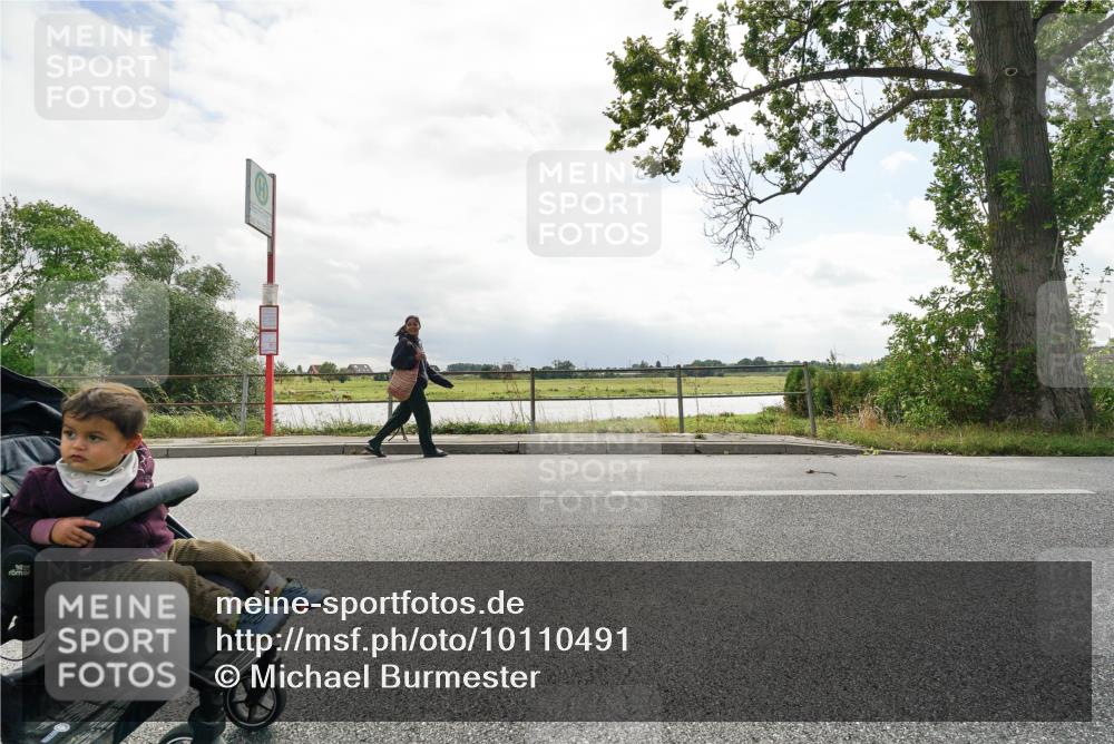 30.08.2026 - Elbe Triathlon Hamburg Michael Burmester http://msf.ph/oto/10110491 30.08.2026 14:36:34 Radfahren  meine-sportfotos.de