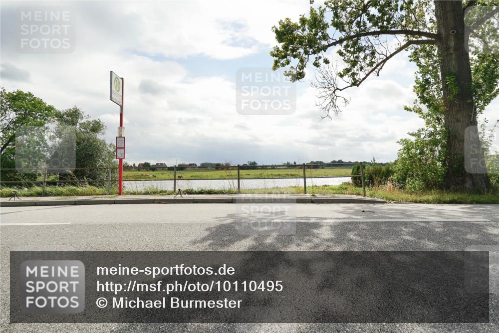 30.08.2026 - Elbe Triathlon Hamburg Michael Burmester http://msf.ph/oto/10110495 30.08.2026 14:38:22 Radfahren  meine-sportfotos.de
