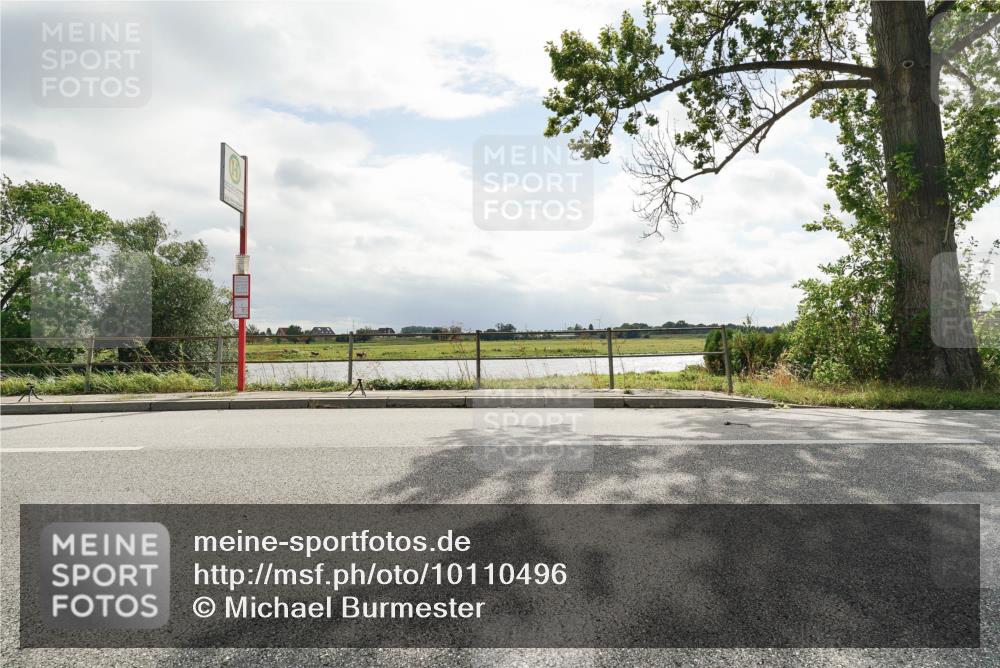 30.08.2026 - Elbe Triathlon Hamburg Michael Burmester http://msf.ph/oto/10110496 30.08.2026 14:38:23 Radfahren  meine-sportfotos.de