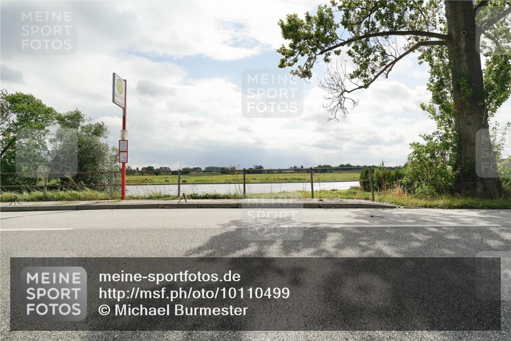 30.08.2026 - Elbe Triathlon Hamburg Michael Burmester http://msf.ph/oto/10110499 30.08.2026 14:38:26 Radfahren  meine-sportfotos.de