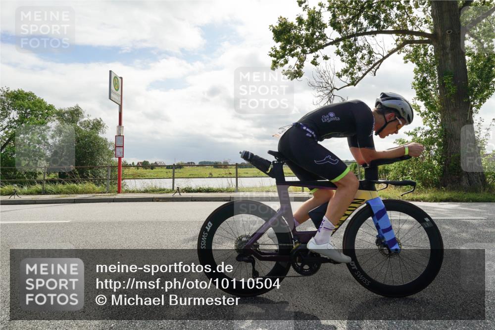 30.08.2026 - Elbe Triathlon Hamburg Michael Burmester http://msf.ph/oto/10110504 30.08.2026 14:40:06 Radfahren  meine-sportfotos.de