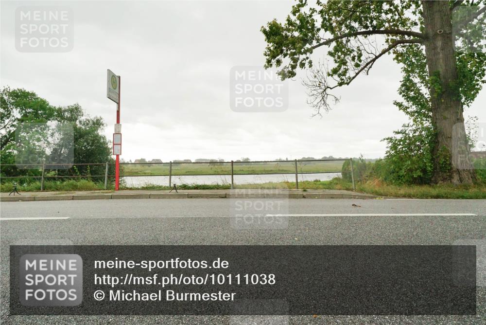30.08.2026 - Elbe Triathlon Hamburg Michael Burmester http://msf.ph/oto/10111038 30.08.2026 15:43:39 Radfahren  meine-sportfotos.de
