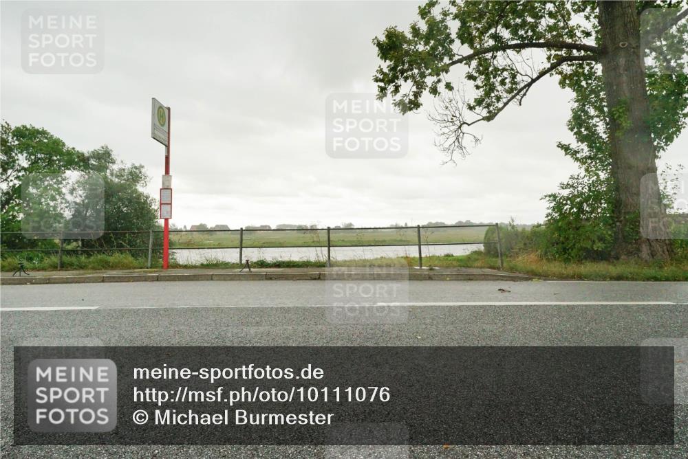 30.08.2026 - Elbe Triathlon Hamburg Michael Burmester http://msf.ph/oto/10111076 30.08.2026 15:45:26 Radfahren  meine-sportfotos.de