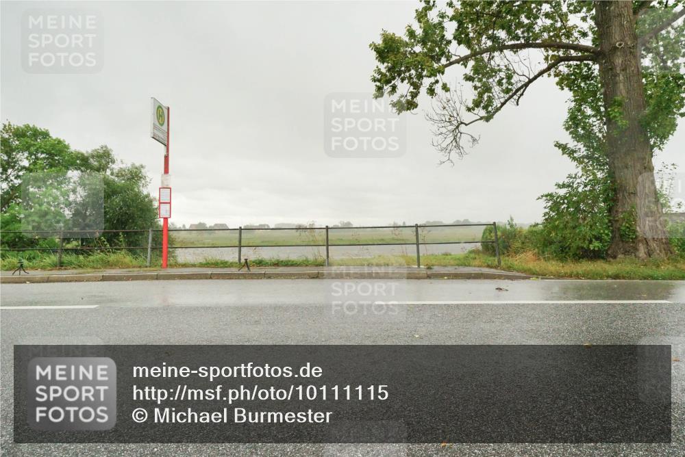 30.08.2026 - Elbe Triathlon Hamburg Michael Burmester http://msf.ph/oto/10111115 30.08.2026 15:48:48 Radfahren  meine-sportfotos.de