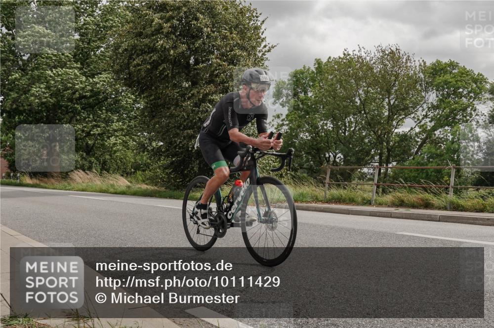 30.08.2026 - Elbe Triathlon Hamburg Michael Burmester http://msf.ph/oto/10111429 30.08.2026 14:47:33 Radfahren 165, 168 meine-sportfotos.de