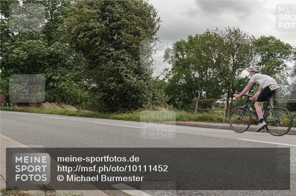 30.08.2026 - Elbe Triathlon Hamburg Michael Burmester http://msf.ph/oto/10111452 30.08.2026 14:49:55 Radfahren 132, 146 meine-sportfotos.de