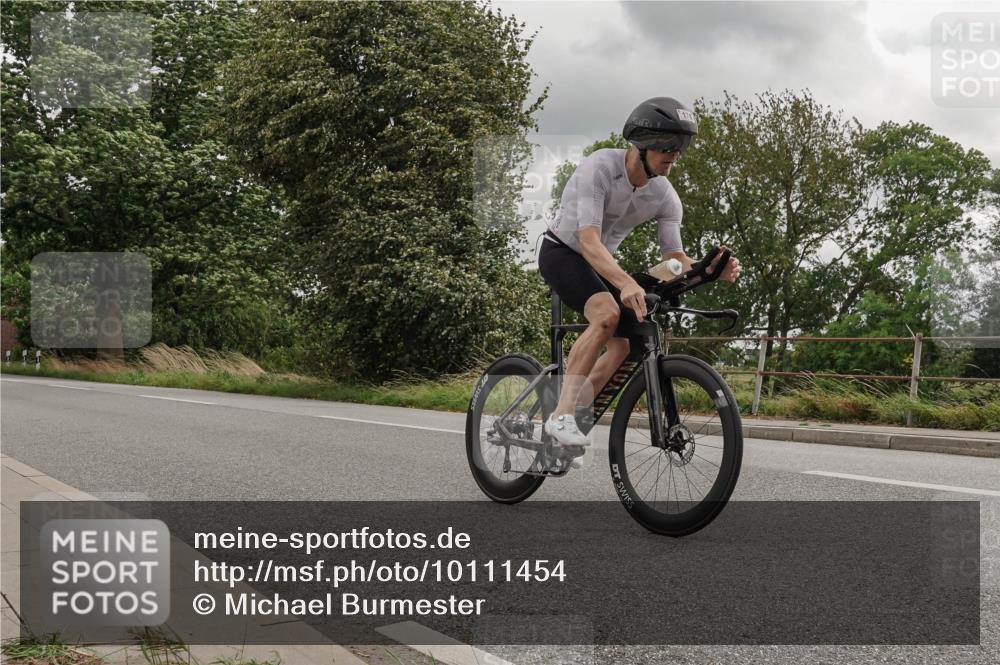 30.08.2026 - Elbe Triathlon Hamburg Michael Burmester http://msf.ph/oto/10111454 30.08.2026 14:50:00 Radfahren 176 meine-sportfotos.de