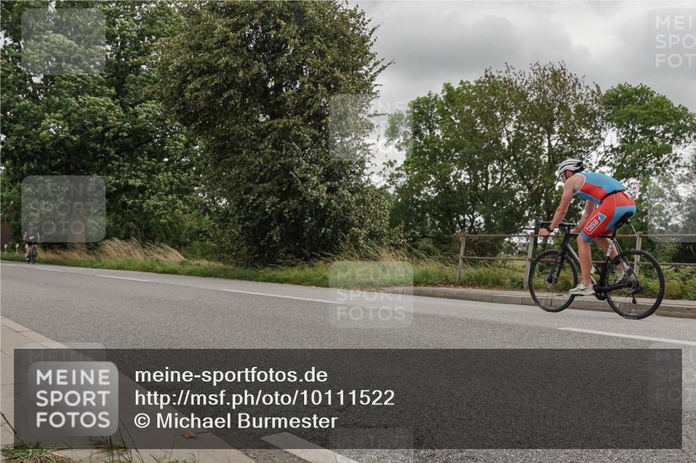 30.08.2026 - Elbe Triathlon Hamburg Michael Burmester http://msf.ph/oto/10111522 30.08.2026 14:54:56 Radfahren  meine-sportfotos.de