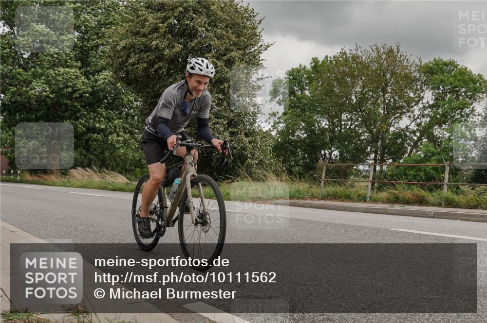 30.08.2026 - Elbe Triathlon Hamburg Michael Burmester http://msf.ph/oto/10111562 30.08.2026 14:58:02 Radfahren 142 meine-sportfotos.de