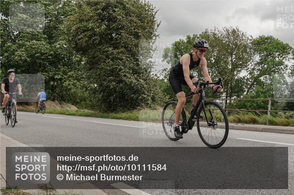 30.08.2026 - Elbe Triathlon Hamburg Michael Burmester http://msf.ph/oto/10111584 30.08.2026 15:00:02 Radfahren 138 meine-sportfotos.de